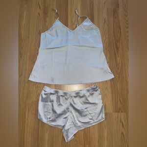 Chic Satin Sleepwear Set in Silver